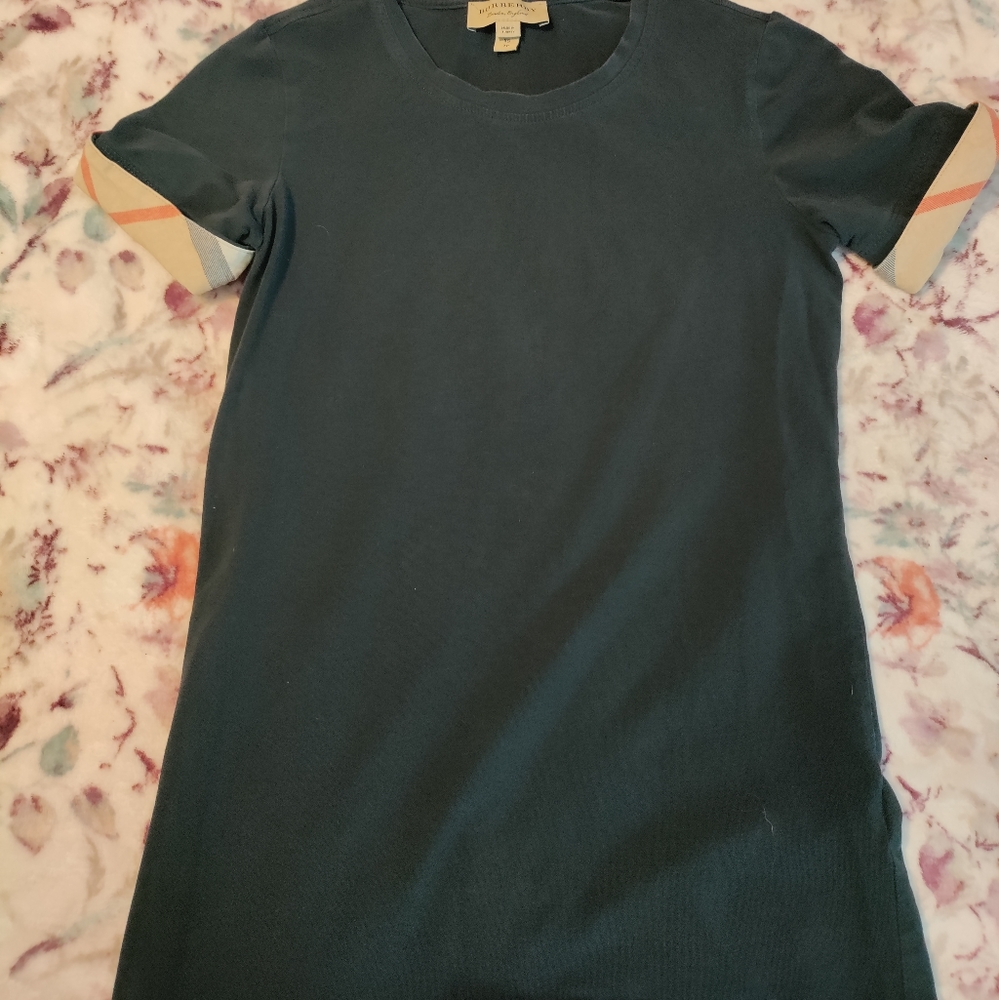 Burberry cuff t shirt